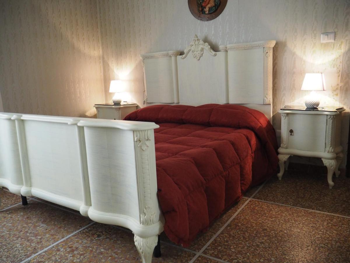 Casa Maria Apartment Сан Бенедето дел Тронто Екстериор снимка