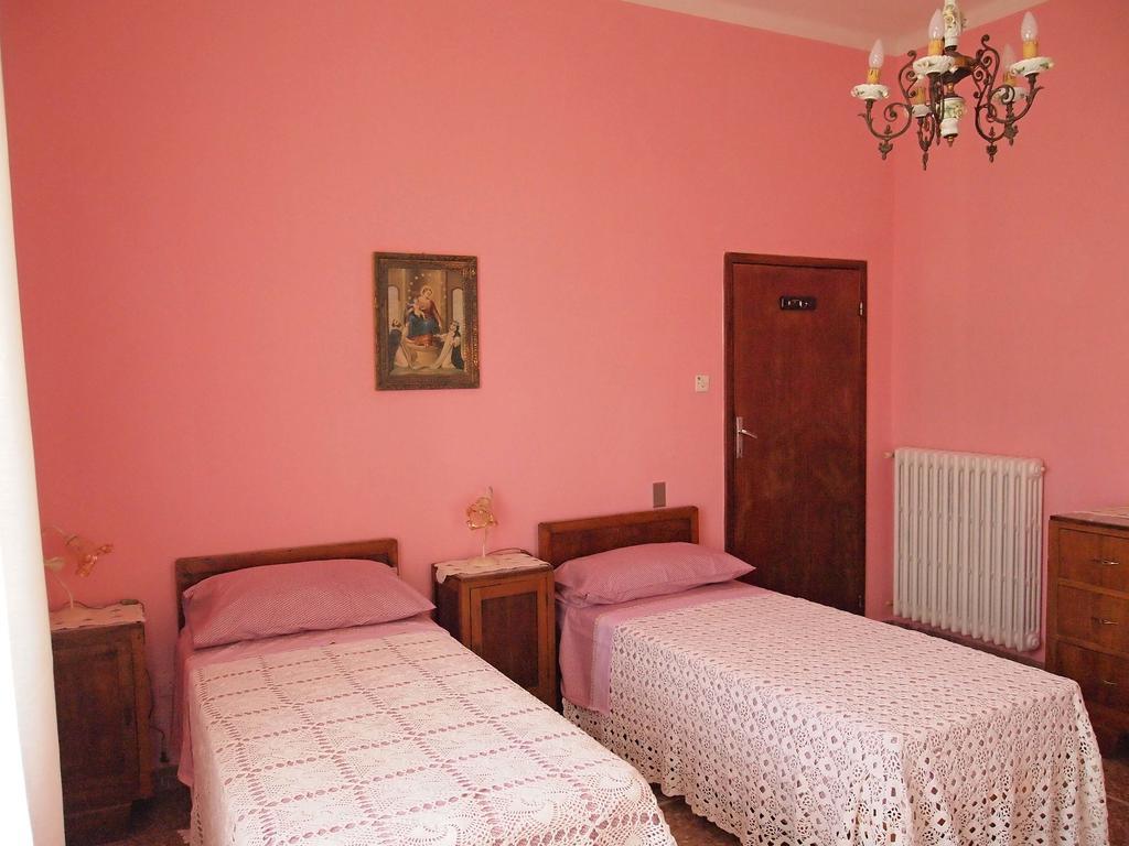 Casa Maria Apartment Сан Бенедето дел Тронто Екстериор снимка